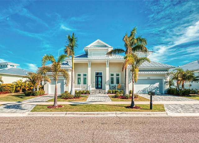 Property at 5713 Tybee Island Dr, Apollo Beach, FL 33572, 4 beds, 3.5 baths