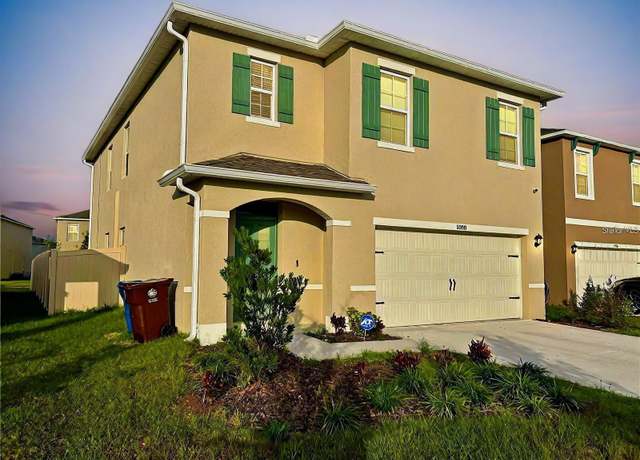 Property at 1800 Post Oak Dr, Davenport, FL 33837, 5 beds, 3 baths