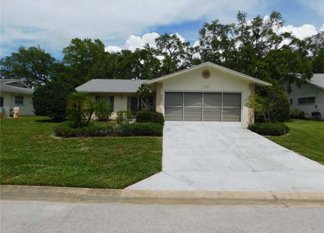 Property at 10526 Mira Vista Dr, Port Richey, FL 34668, 2 beds, 2 baths