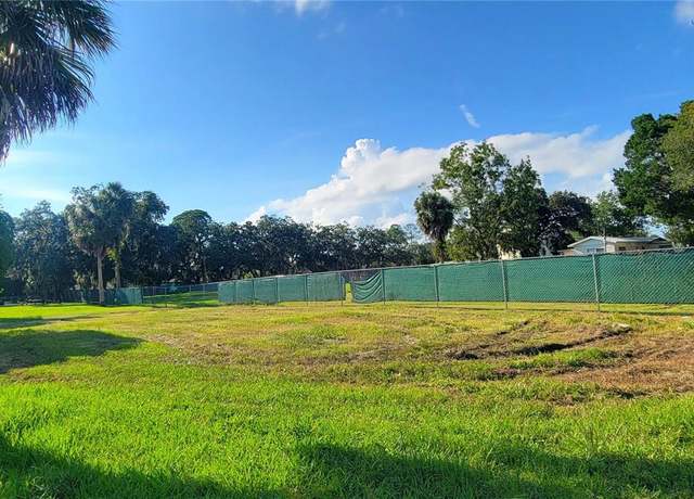 Property at 14101 Plum Ln, Hudson, FL 34667