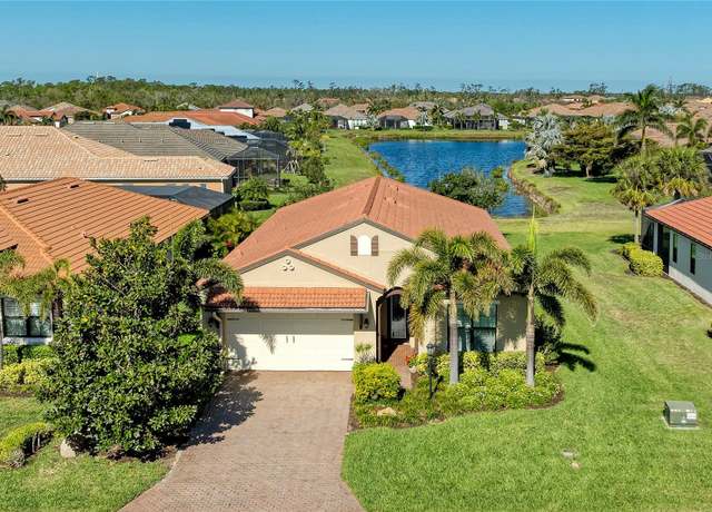 Property at 4610 Royal Dornoch Cir, Bradenton, FL 34211, 3 beds, 3 baths