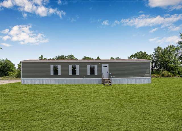 Property at 8414 Sweden Blvd, Punta Gorda, FL 33982, 3 beds, 2 baths