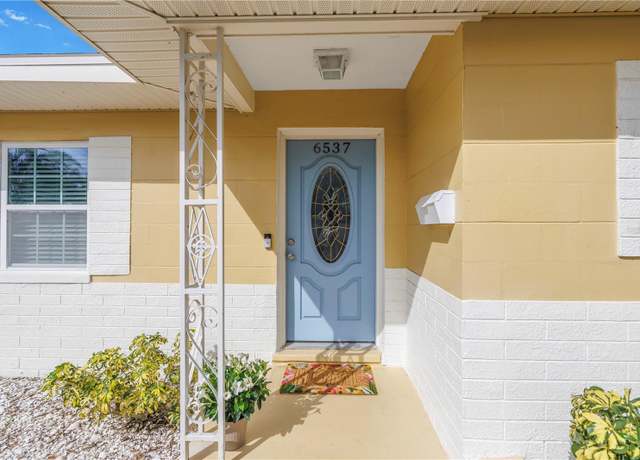Property at 6537 8th Ave N, St Petersburg, FL 33710, 3 beds, 2 baths