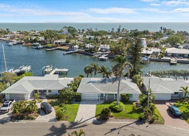 Property at 2540 S Shore Dr SE, St Petersburg, FL 33705, 3 beds, 3 baths