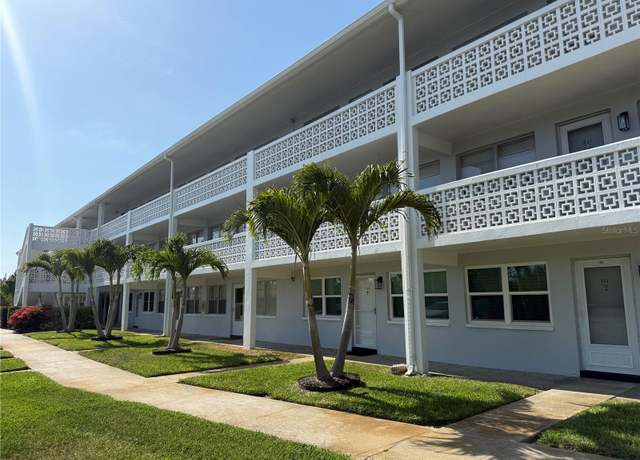 Property at 1001 77th Ave N #206, St Petersburg, FL 33702, 1 bed, 1 bath