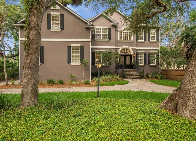 Property at 5716 Bayshore Blvd, Tampa, FL 33611, 5 beds, 3.5 baths