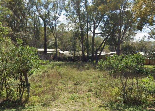 Property at 108 E Lewis Ave, Apopka, FL 32712