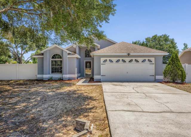 Property at 150 Bentley Oaks Blvd, Davenport, FL 33896, 3 beds, 2 baths