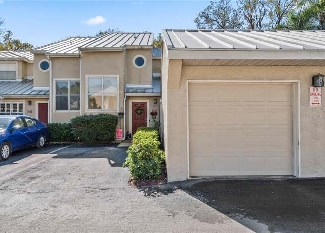 Property at 3406 Waterbridge Dr, Tampa, FL 33618, 3 beds, 2.5 baths