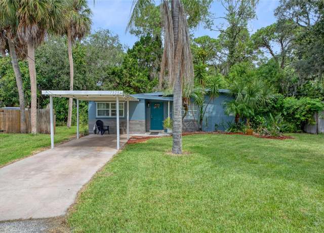 Property at 7329 Royal Palm Dr, New Port Richey, FL 34652, 4 beds, 2.5 baths