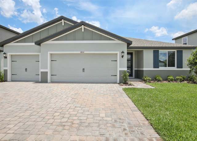 Property at 1806 Draughton Dr, Zephyrhills, FL 33541, 4 beds, 3 baths