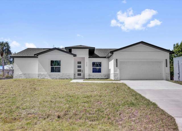 Property at 736 Daysland Ave SW, Palm Bay, FL 32908, 4 beds, 3 baths