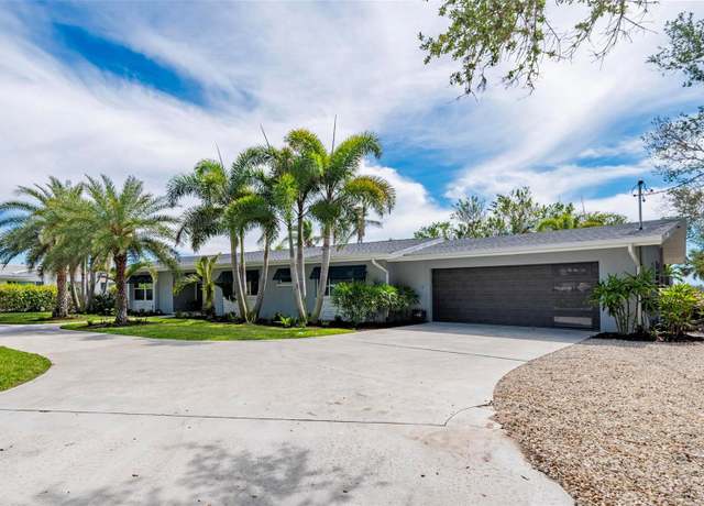 Property at 75 Spyglass Aly, Placida, FL 33946, 3 beds, 3 baths