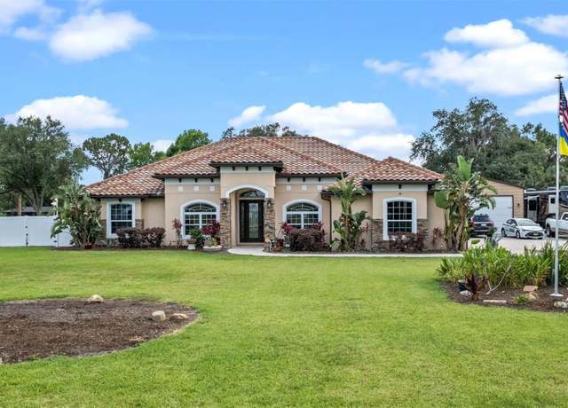 Property at 16200 E Shirley Shores Rd, Tavares, FL 32778, 4 beds, 3 baths