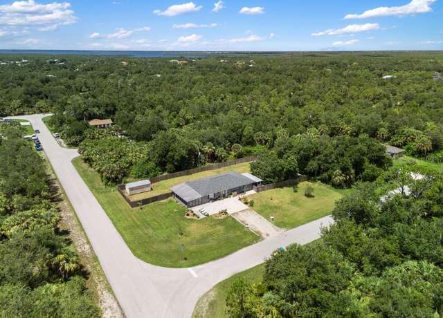 Property at 17211 Drayton Ln, Port Charlotte, FL 33948, 3 beds, 2 baths