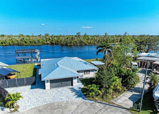 Property at 9674 SW Anchor Dr, Arcadia, FL 34269, 3 beds, 2 baths