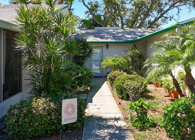 Property at 3203 40th Way S Unit B, St Petersburg, FL 33711, 2 beds, 2 baths