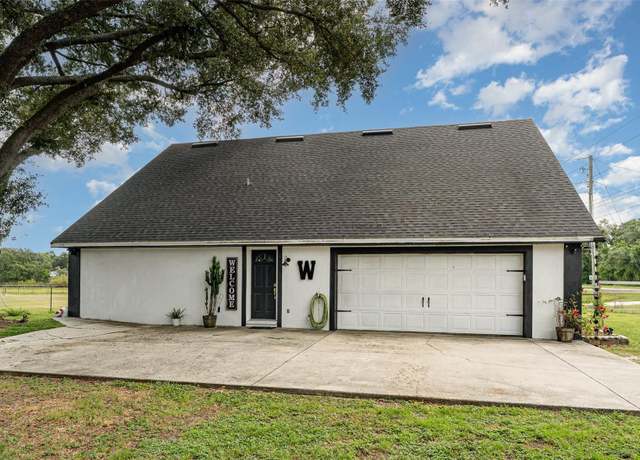 Property at 1958 Berkley Rd, Auburndale, FL 33823, 4 beds, 2 baths