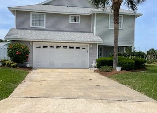 Property at 5 Nantucket Dr, Palm Coast, FL 32137, 3 beds, 2.5 baths