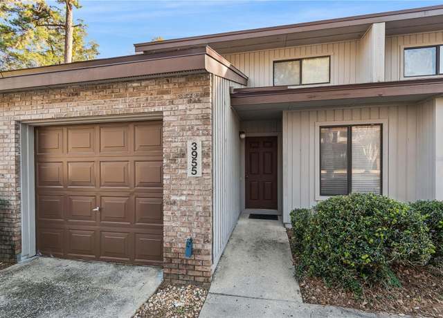 Property at 3955 NW 27th Ln, Gainesville, FL 32606, 2 beds, 2.5 baths
