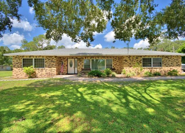 Property at 5565 Southbrook Dr, Lakeland, FL 33811, 3 beds, 2 baths