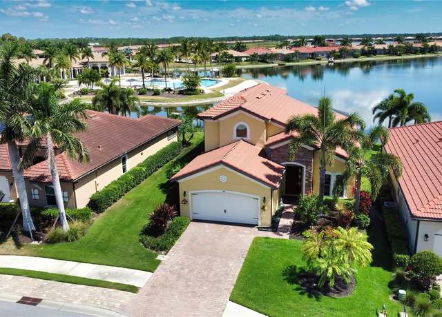 Property at 140 Maraviya Blvd, Nokomis, FL 34275, 3 beds, 2.5 baths