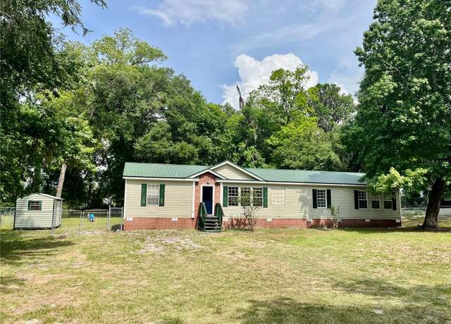 Property at 17235 SE 30th Ave, Summerfield, FL 34491, 3 beds, 2 baths