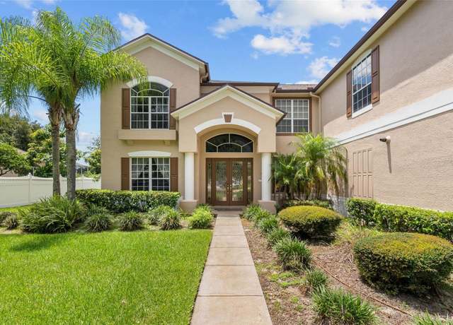 Property at 212 Excalibur Ct, Brandon, FL 33511, 4 beds, 3.5 baths