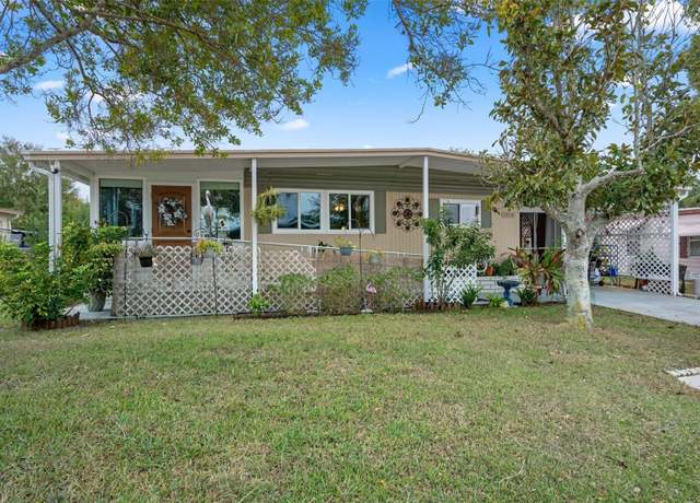 Property at 15116 Rialto Ave, Brooksville, FL 34613, 2 beds, 2 baths