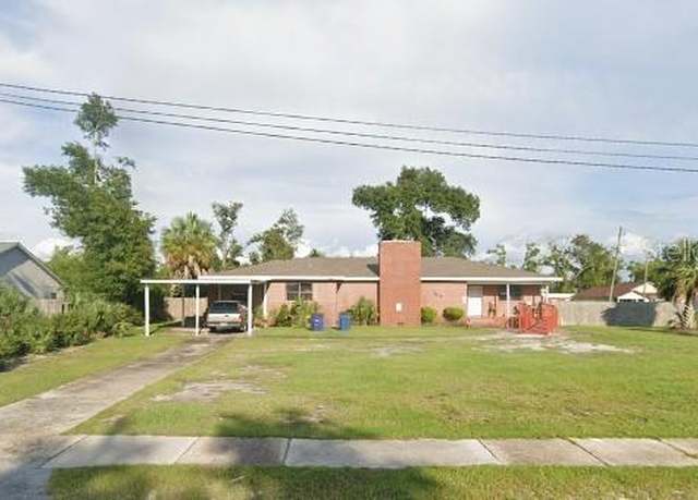 Property at 1000 Mckenzie Ave, Panama City, FL 32401, 4 beds, 2 baths