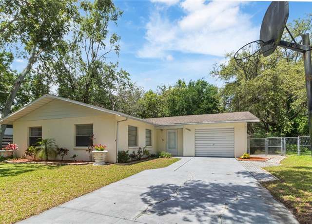Property at 39721 Meadowood Loop, Zephyrhills, FL 33542, 3 beds, 2 baths