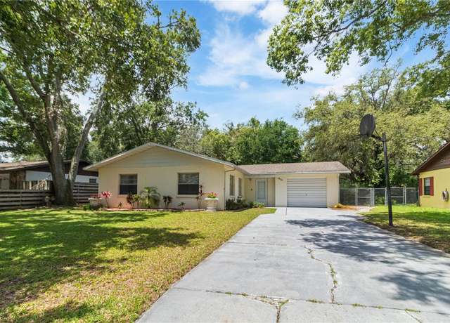 Property at 39721 Meadowood Loop, Zephyrhills, FL 33542, 3 beds, 2 baths
