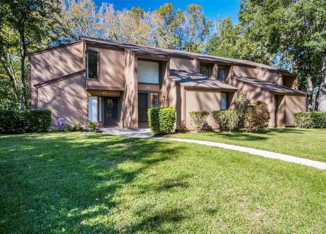 Property at 18 Broadmore Cir #18, Palm Coast, FL 32137, 2 beds, 2 baths