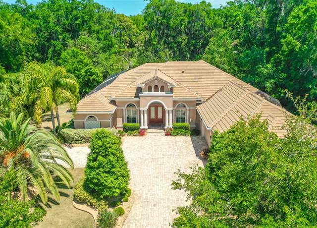 Property at 3 Turkey Oak Ln, Palm Coast, FL 32137, 3 beds, 4 baths
