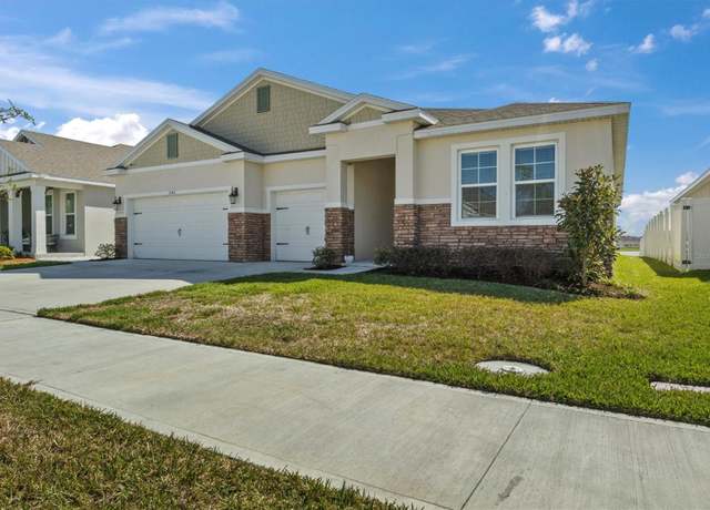 Property at 1942 Rankin St, Kissimmee, FL 34744, 4 beds, 3.5 baths