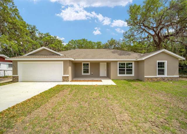 Property at 1143 SW Tamiami Pl, Dunnellon, FL 34431, 3 beds, 2 baths