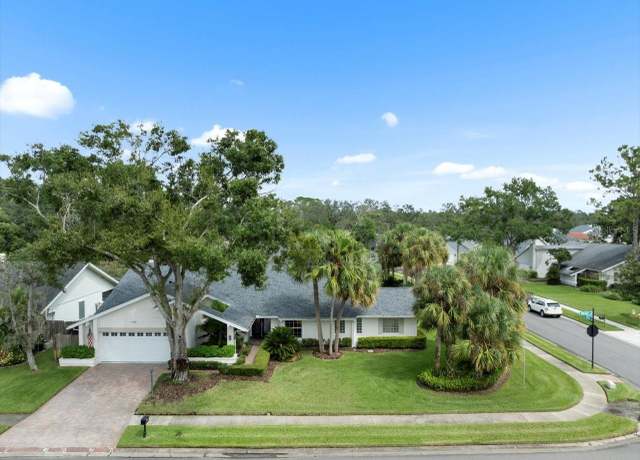 Property at 13707 Walbrooke Dr, Tampa, FL 33624, 4 beds, 2.5 baths