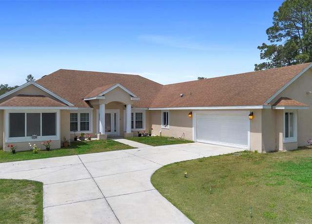 Property at 2048 Laredo Dr, Deltona, FL 32738, 4 beds, 4 baths