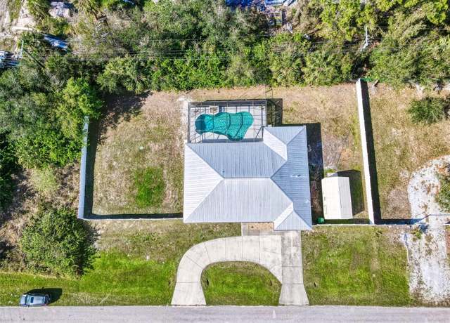 Property at 4520 Knollwood Dr, Punta Gorda, FL 33982, 4 beds, 3 baths