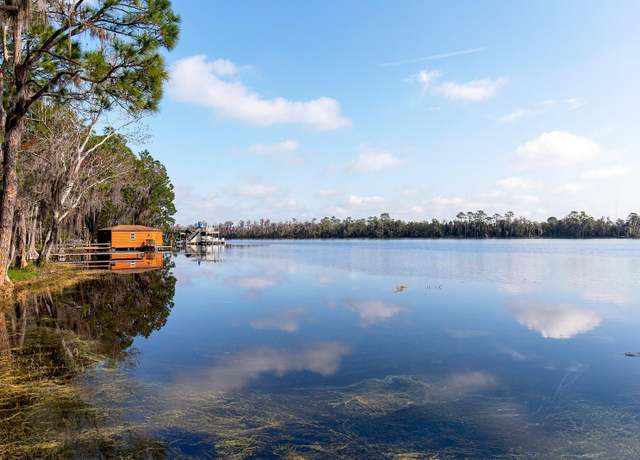 Property at 4135 Chuluota Rd, Orlando, FL 32820, 3 beds, 2 baths