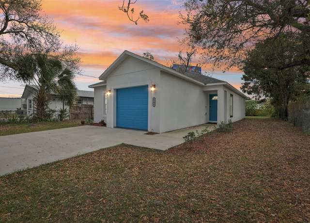Property at 2206 W Pine St, Orlando, FL 32805, 3 beds, 2 baths