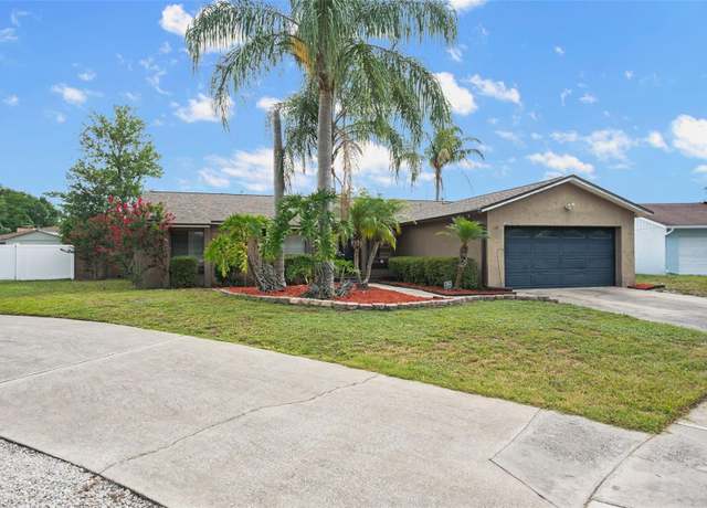 Property at 1090 Sonoma Ct, Longwood, FL 32750, 3 beds, 2 baths