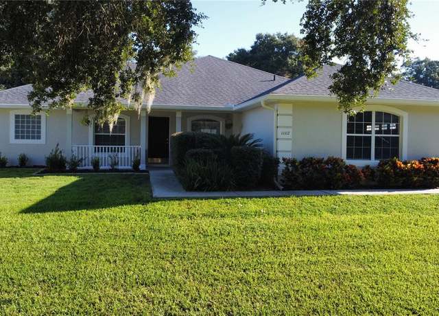 Property at 11117 Oakshore Ln, Clermont, FL 34711, 3 beds, 2 baths