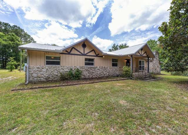 Property at 17650 NE State Road 121, Williston, FL 32696, 5 beds, 3.5 baths