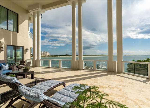 Property at 774 Nina Dr, Tierra Verde, FL 33715, 6 beds, 9 baths