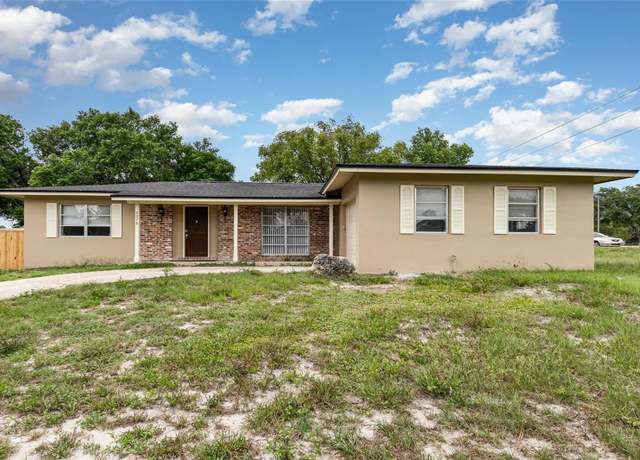 Property at 2078 Keyes Ln, Deltona, FL 32738, 5 beds, 2 baths