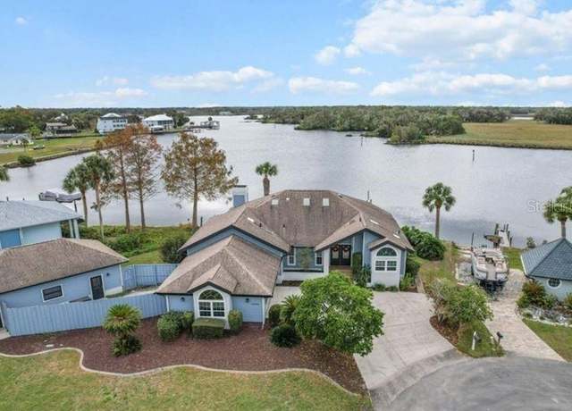 Property at 12054 W Broad Jump Ct, Homosassa, FL 34448, 3 beds, 2 baths