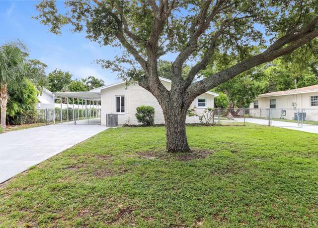 Property at 9981 110th St, Seminole, FL 33772, 3 beds, 2 baths