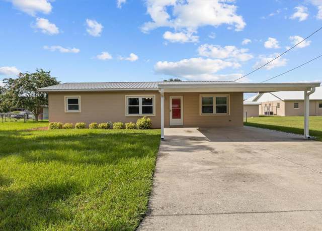 Property at 3521 Publix Rd, Lakeland, FL 33810, 2 beds, 1 bath