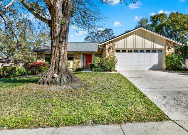 Property at 600 Heather Brite Cir, Apopka, FL 32712, 3 beds, 2 baths